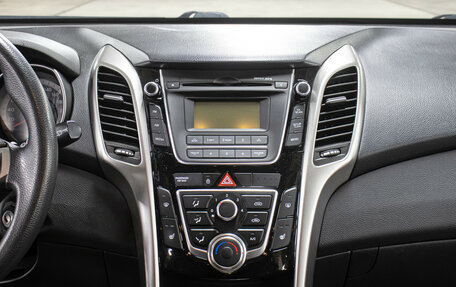 Hyundai i30 II рестайлинг, 2015 год, 1 098 000 рублей, 15 фотография