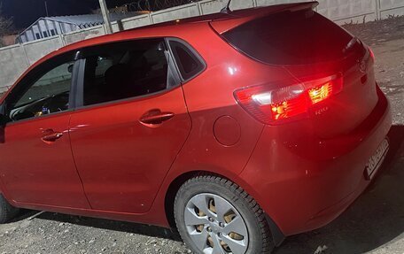 KIA Rio III рестайлинг, 2012 год, 900 000 рублей, 2 фотография