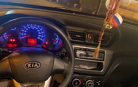 KIA Rio III рестайлинг, 2012 год, 900 000 рублей, 7 фотография