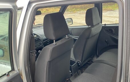 Chevrolet Niva I рестайлинг, 2016 год, 580 000 рублей, 6 фотография