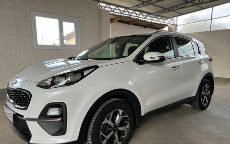 KIA Sportage IV рестайлинг, 2021 год, 2 550 000 рублей, 5 фотография