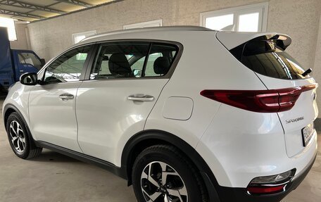 KIA Sportage IV рестайлинг, 2021 год, 2 550 000 рублей, 7 фотография