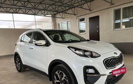 KIA Sportage IV рестайлинг, 2021 год, 2 550 000 рублей, 3 фотография