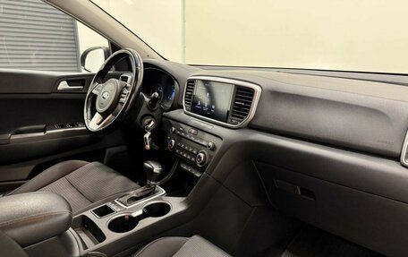 KIA Sportage IV рестайлинг, 2020 год, 2 347 000 рублей, 13 фотография