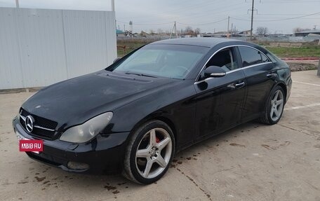 Mercedes-Benz CLS, 2005 год, 650 000 рублей, 3 фотография