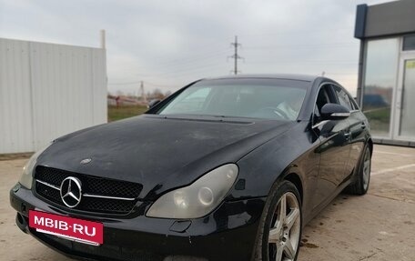 Mercedes-Benz CLS, 2005 год, 650 000 рублей, 17 фотография