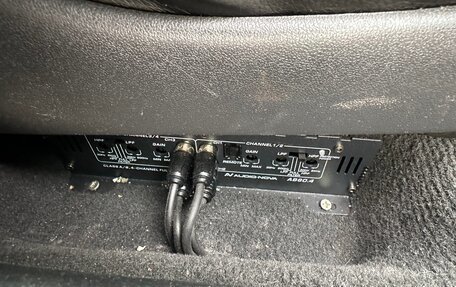 Toyota Avensis III рестайлинг, 2004 год, 534 000 рублей, 22 фотография