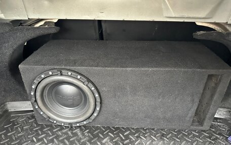 Toyota Avensis III рестайлинг, 2004 год, 534 000 рублей, 19 фотография