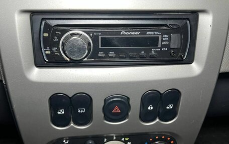 Renault Logan I, 2010 год, 620 000 рублей, 13 фотография