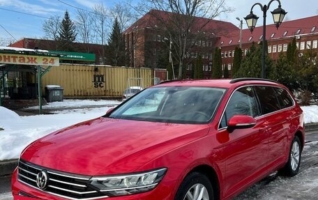 Volkswagen Passat B8 рестайлинг, 2020 год, 2 299 000 рублей, 10 фотография