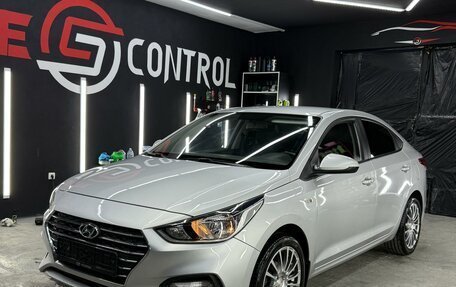 Hyundai Solaris II рестайлинг, 2019 год, 1 360 000 рублей, 1 фотография