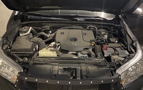 Toyota Hilux VIII, 2022 год, 6 670 000 рублей, 9 фотография