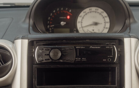 Toyota Ist II, 2003 год, 539 000 рублей, 11 фотография