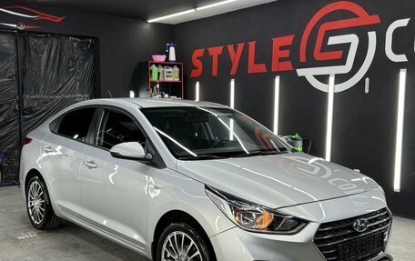 Hyundai Solaris II рестайлинг, 2019 год, 1 360 000 рублей, 2 фотография