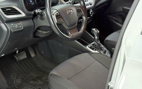 Hyundai Solaris II рестайлинг, 2019 год, 1 360 000 рублей, 9 фотография