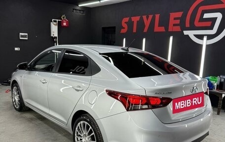 Hyundai Solaris II рестайлинг, 2019 год, 1 360 000 рублей, 3 фотография