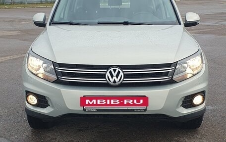 Volkswagen Tiguan I, 2015 год, 1 900 000 рублей, 3 фотография