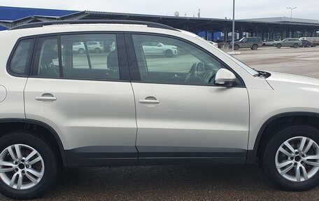 Volkswagen Tiguan I, 2015 год, 1 900 000 рублей, 4 фотография