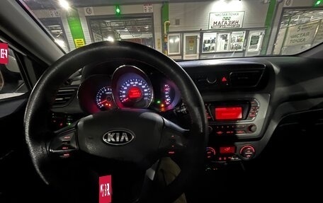 KIA Rio III рестайлинг, 2014 год, 550 000 рублей, 18 фотография