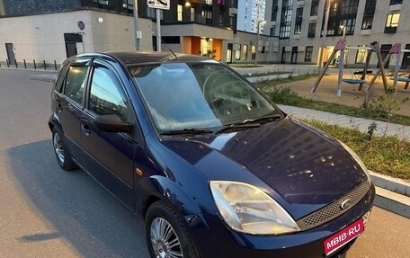 Ford Fiesta, 2004 год, 299 000 рублей, 1 фотография