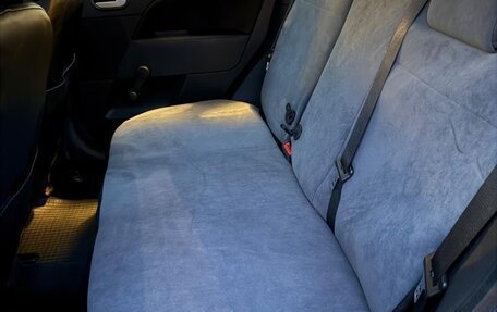 Ford Fiesta, 2004 год, 299 000 рублей, 19 фотография