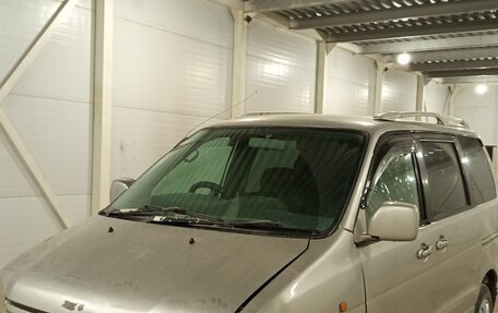 Toyota Noah III, 2001 год, 450 000 рублей, 3 фотография