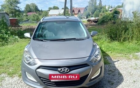 Hyundai i30 II рестайлинг, 2012 год, 710 000 рублей, 2 фотография