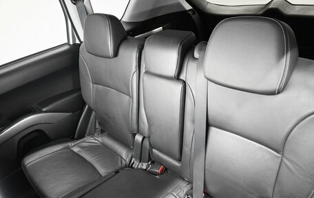 Mitsubishi Outlander III рестайлинг 3, 2007 год, 1 045 000 рублей, 10 фотография