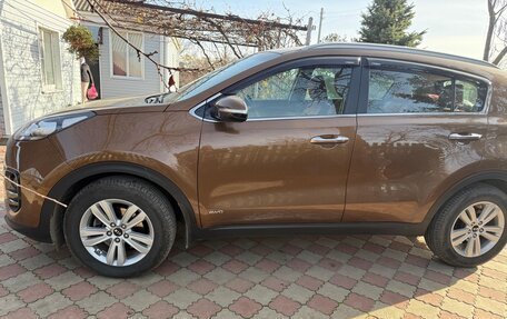 KIA Sportage IV рестайлинг, 2016 год, 2 500 000 рублей, 2 фотография
