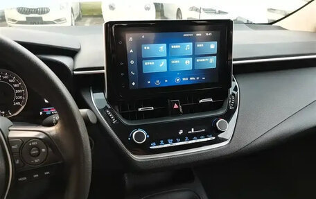 Toyota Corolla, 2022 год, 1 750 000 рублей, 11 фотография