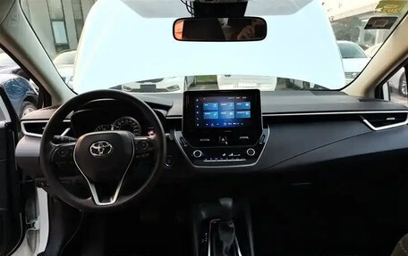 Toyota Corolla, 2022 год, 1 750 000 рублей, 14 фотография