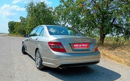 Mercedes-Benz C-Класс, 2012 год, 400 000 рублей, 4 фотография