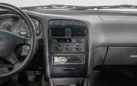 Toyota Avensis III рестайлинг, 1999 год, 413 000 рублей, 14 фотография