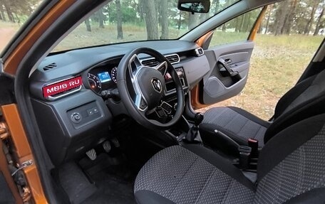 Renault Duster, 2022 год, 2 100 000 рублей, 7 фотография