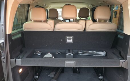Mercedes-Benz V-Класс, 2016 год, 4 300 000 рублей, 8 фотография