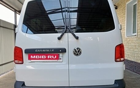 Volkswagen Caravelle T6 рестайлинг, 2021 год, 6 800 000 рублей, 6 фотография