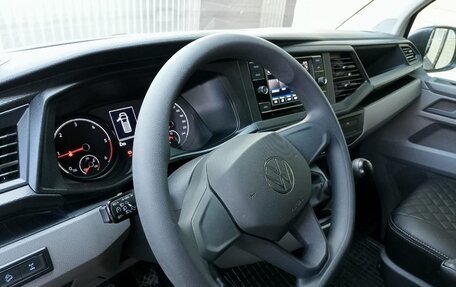 Volkswagen Caravelle T6 рестайлинг, 2021 год, 6 800 000 рублей, 15 фотография