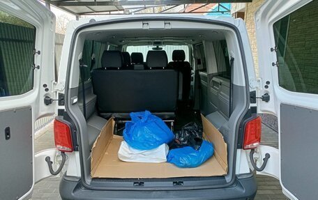 Volkswagen Caravelle T6 рестайлинг, 2021 год, 6 800 000 рублей, 25 фотография