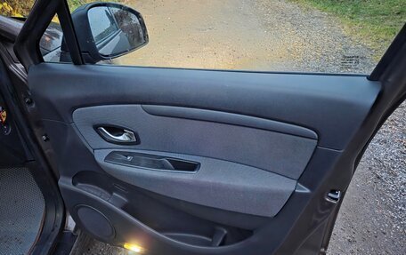 Renault Scenic III, 2011 год, 890 000 рублей, 19 фотография