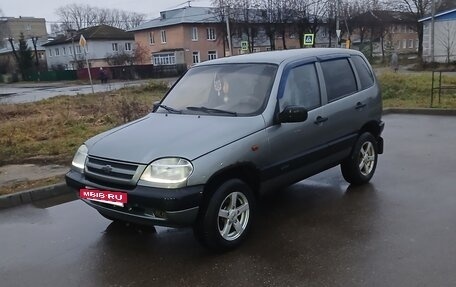 Chevrolet Niva I рестайлинг, 2005 год, 320 000 рублей, 2 фотография