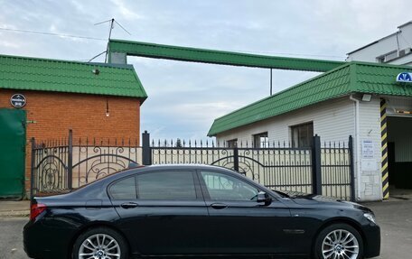 BMW 7 серия, 2013 год, 1 850 000 рублей, 4 фотография