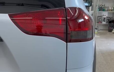 Mitsubishi Pajero Sport II рестайлинг, 2014 год, 2 200 000 рублей, 9 фотография