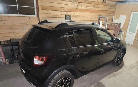 Renault Sandero II рестайлинг, 2020 год, 1 500 000 рублей, 2 фотография