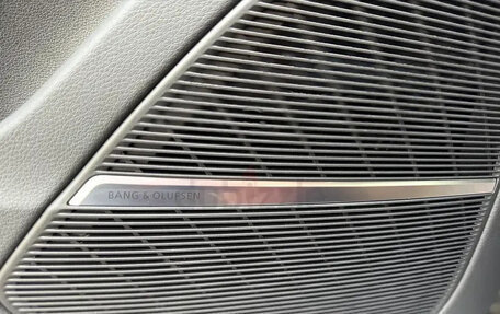 Audi RS Q8 I, 2025 год, 17 690 032 рублей, 9 фотография