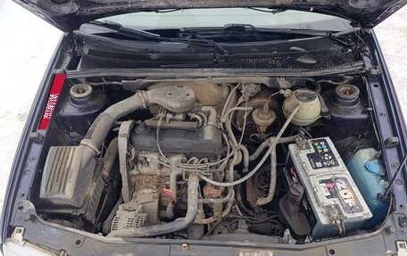 Volkswagen Vento, 1992 год, 200 000 рублей, 2 фотография