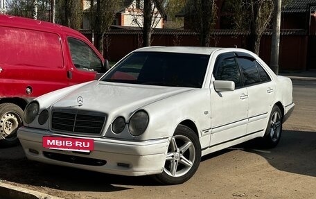 Mercedes-Benz E-Класс, 1996 год, 420 000 рублей, 17 фотография