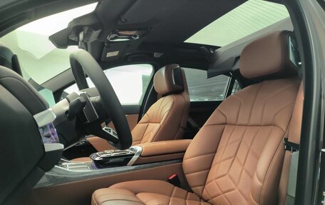 BMW 7 серия, 2025 год, 28 600 000 рублей, 17 фотография