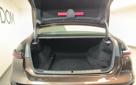 BMW 7 серия, 2025 год, 28 600 000 рублей, 22 фотография