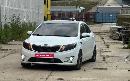 KIA Rio III рестайлинг, 2013 год, 1 000 000 рублей, 7 фотография