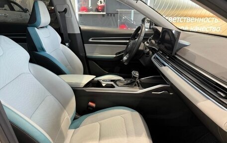 Geely Emgrand, 2023 год, 1 650 000 рублей, 4 фотография